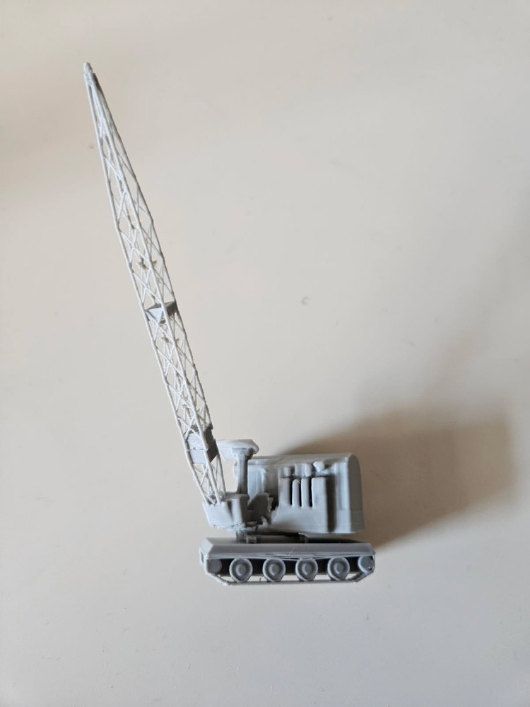 N Scale 1:160 Crawler Crane for Model Train Environment
