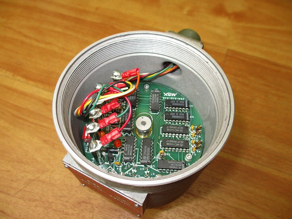 Max Machinery 284 512 *USED?* Flow Transmitter