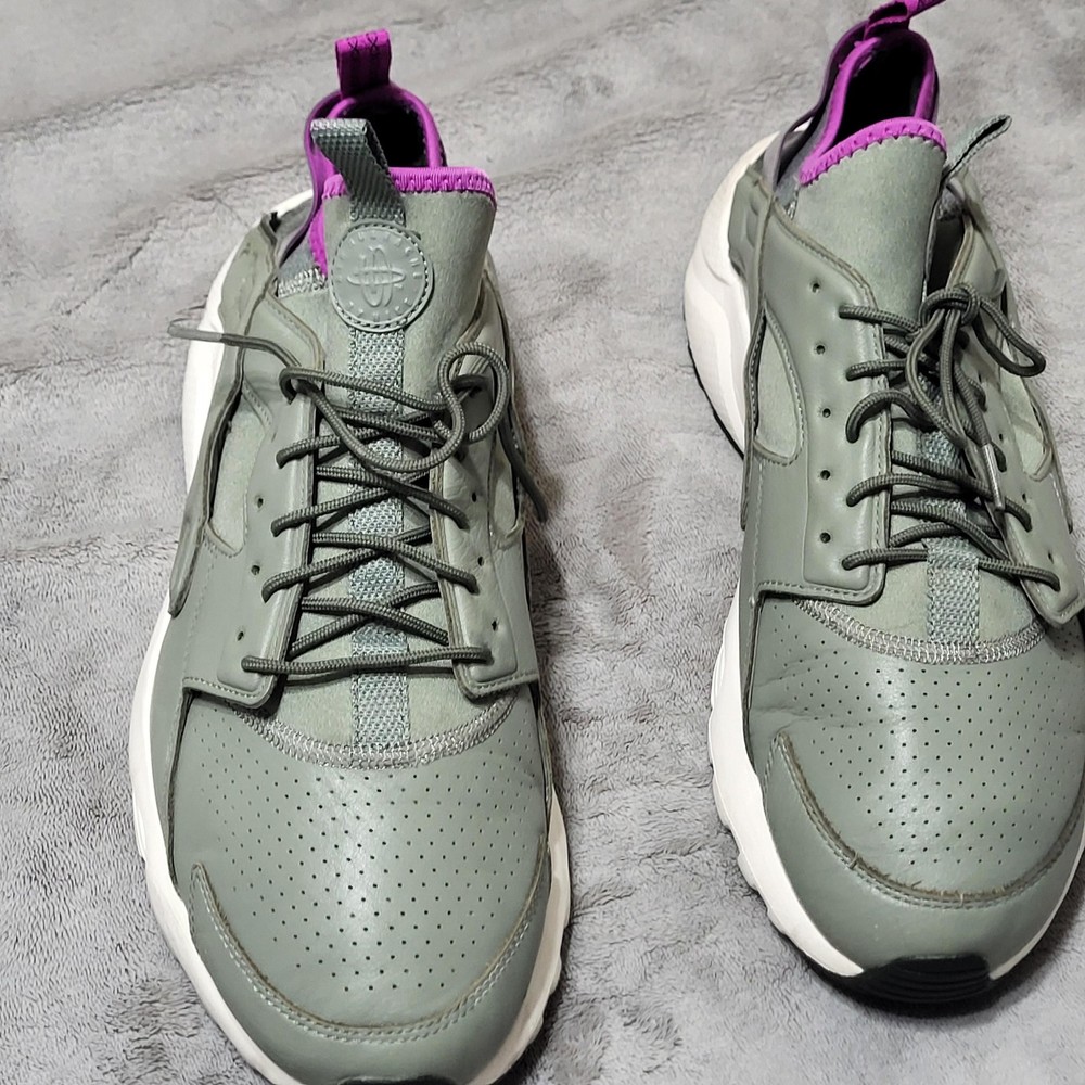 Nike Air Huarache Shoes Mens Size 13 Green Purple Running Sneakers 875841-003