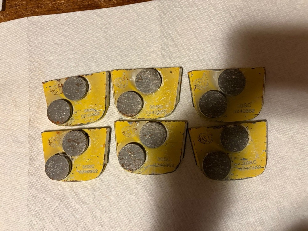 Lavina 30sc Pads. 6 Piece. Please Read!!