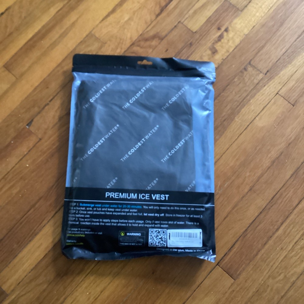 Coldest Ice Vest Medium