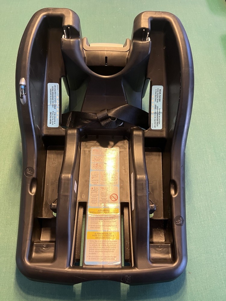 GRACO QUICK CONNECT BASE MODEL 2110534