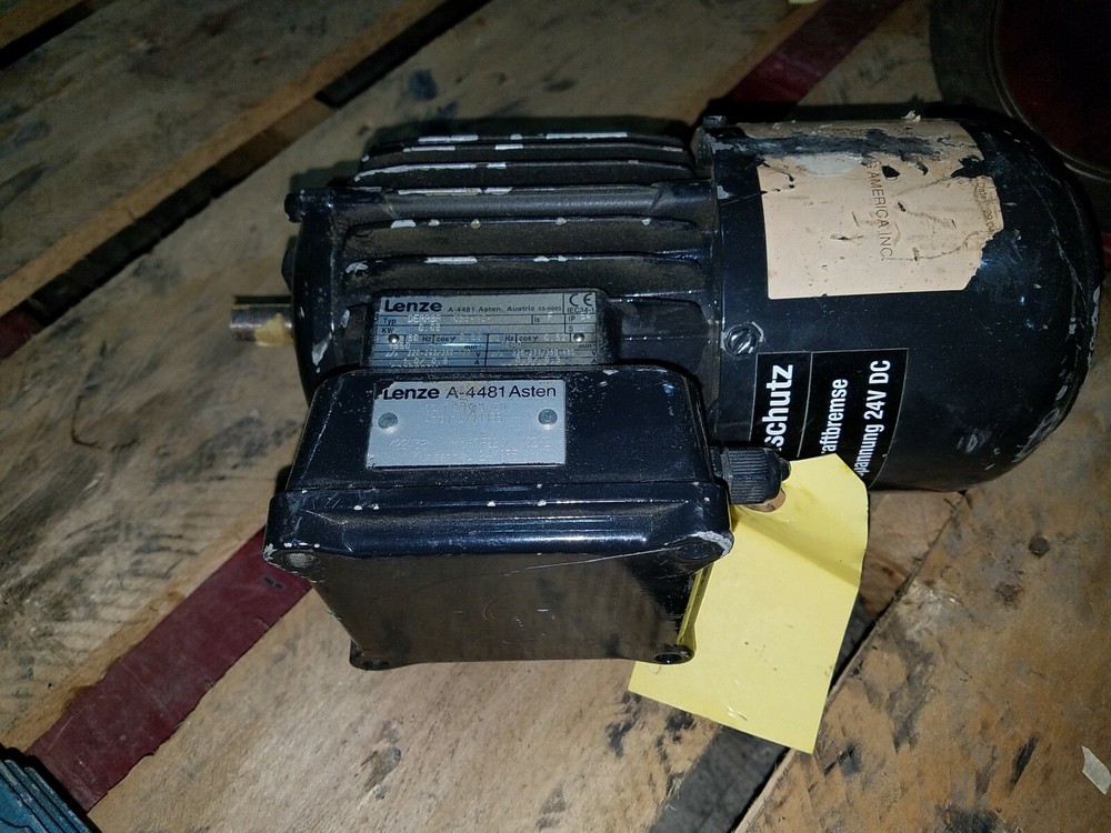 Lenze DERRBR 063-12 Motor.