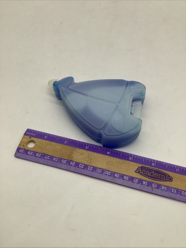 Rubbermaid Blue Ice Sailboat Pack Insert Reusable