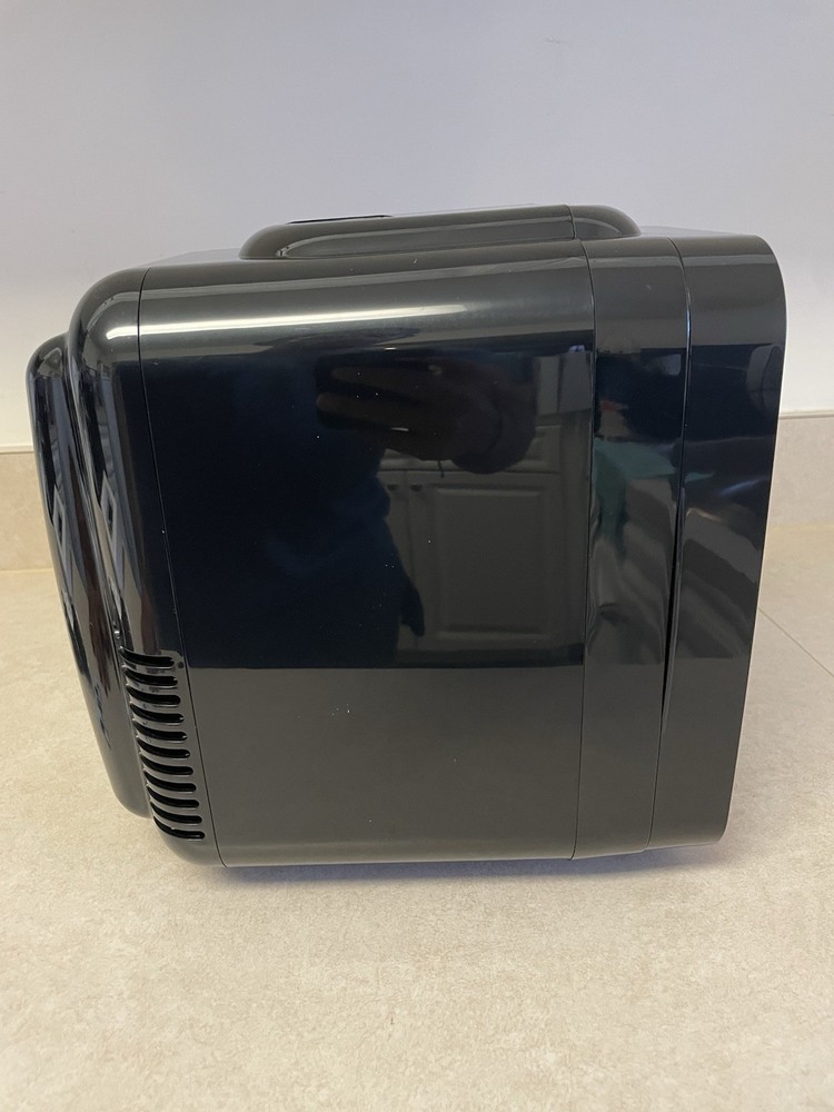 Mini Fridge, 4 Liter/6 Cans Small Refrigerator With Dimmable LED Light,AC/DC ...