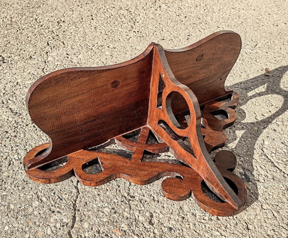 Vintage Antique Scroll Cut Solid Wood Wall Clock Shelf Nautical Fretwork