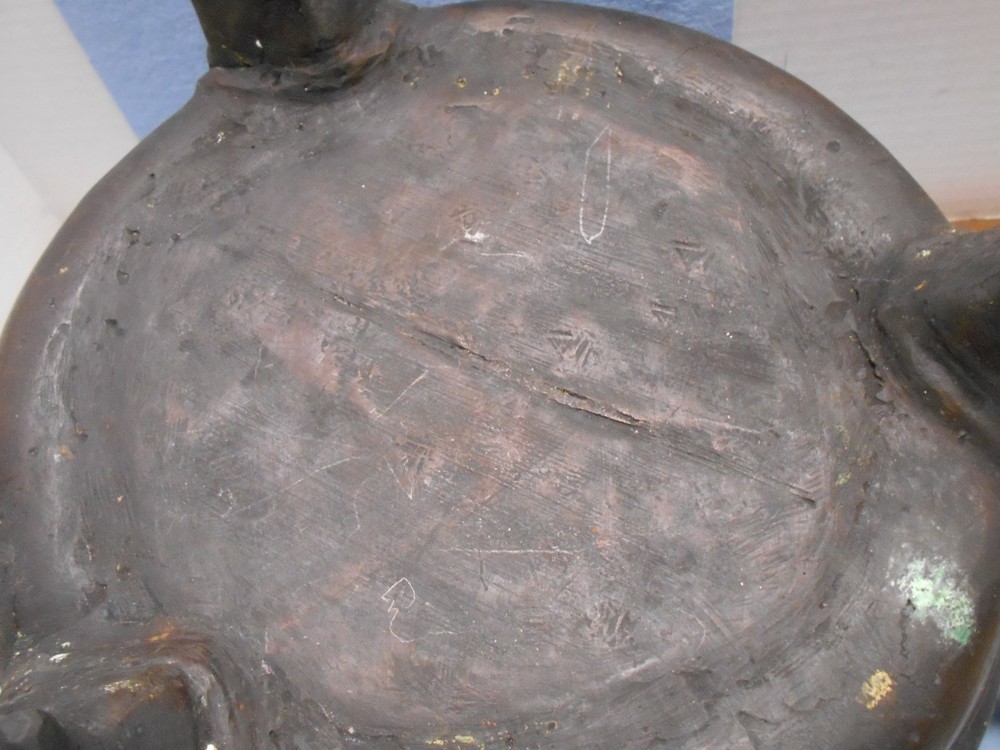 Chinese Large Cencer Cast Bronze with Gate mark bottom 12 Lbs.