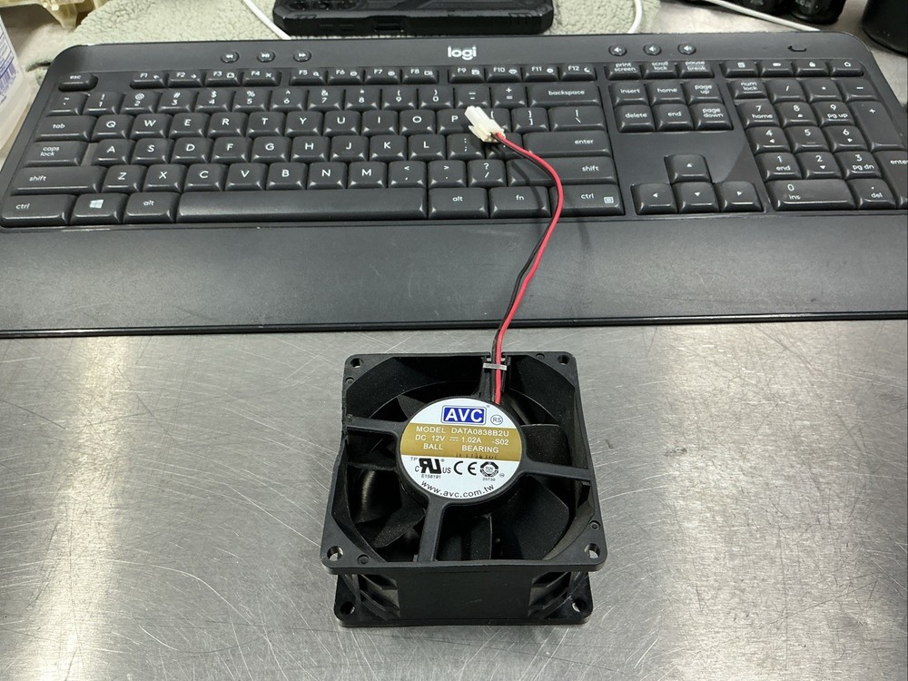 (plastic Cracked) Avc High Speed Cooling Fan Part # DATA0838B2U