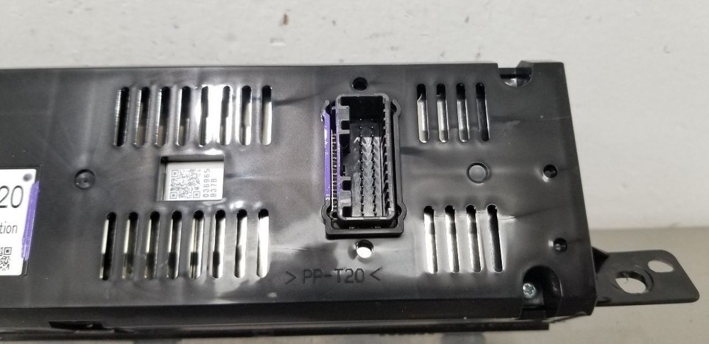 18 SUBARU WRX STI DASH MOUNTED INFORMATION DISPLAY SCREEN 85263VA020