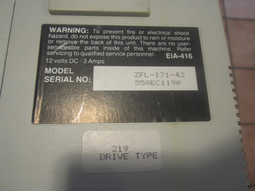 VNTG Zenith Data Systems ZFL-171-42 Portabl Personal Computer W/CASE - POWERS ON