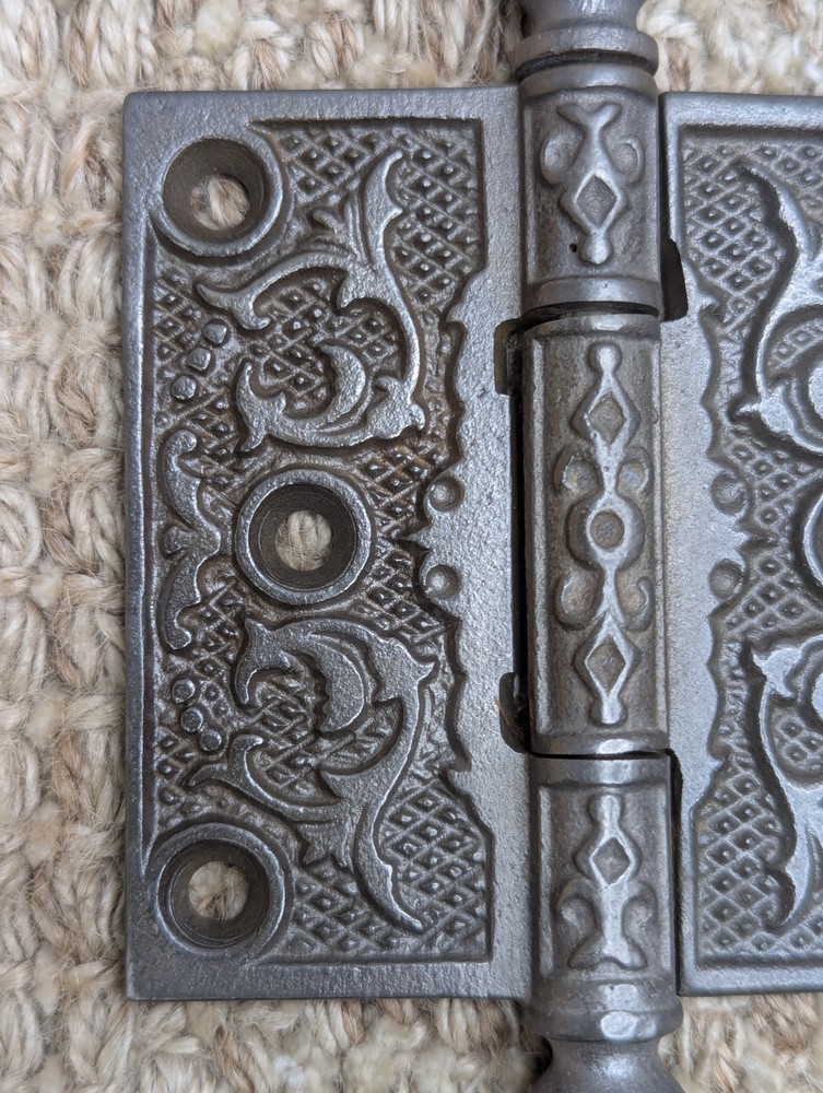 3" x 3" Antique Decorative Cast Iron Ball Tip Hinge