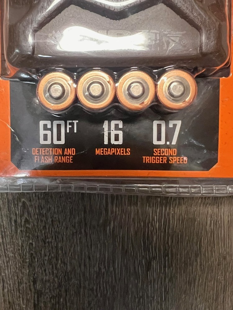 MUDDY Pro Cam 16 Trail Camera Bundle