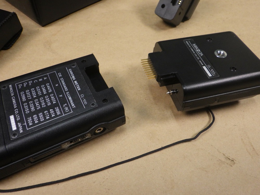 Minolta CL-100 Chroma Meter with case, accessories Works