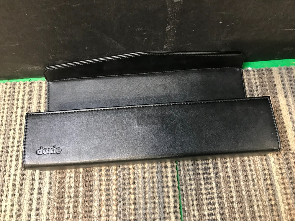 Fujitsu ScanSnap Document Scanner Model S1100 *