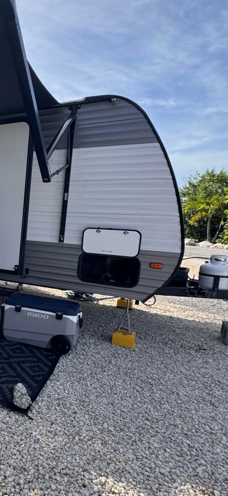 Aluminum RV Stack Jack Adjustable Trailer Stabilizer Support Camper Level Stand