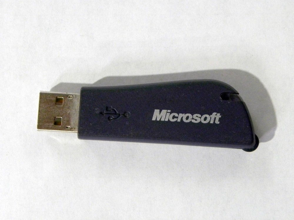 Microsoft 1051 2.4Ghz Transceiver v2.0 USB Keyboard Mouse Notebook Receiver