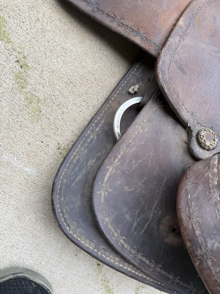 BILLY COOK SADDLE VINTAGE HORSE LEATHER - Unknown size (read Description)