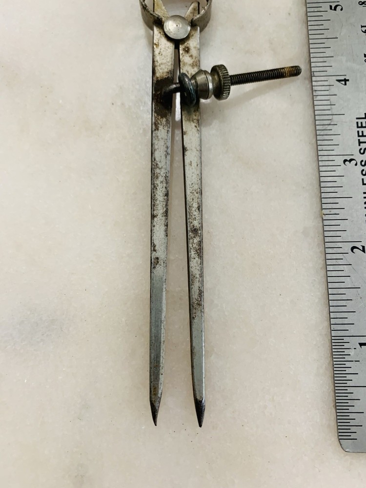 Drafting Compass And Geometry Rounder Vintage Used