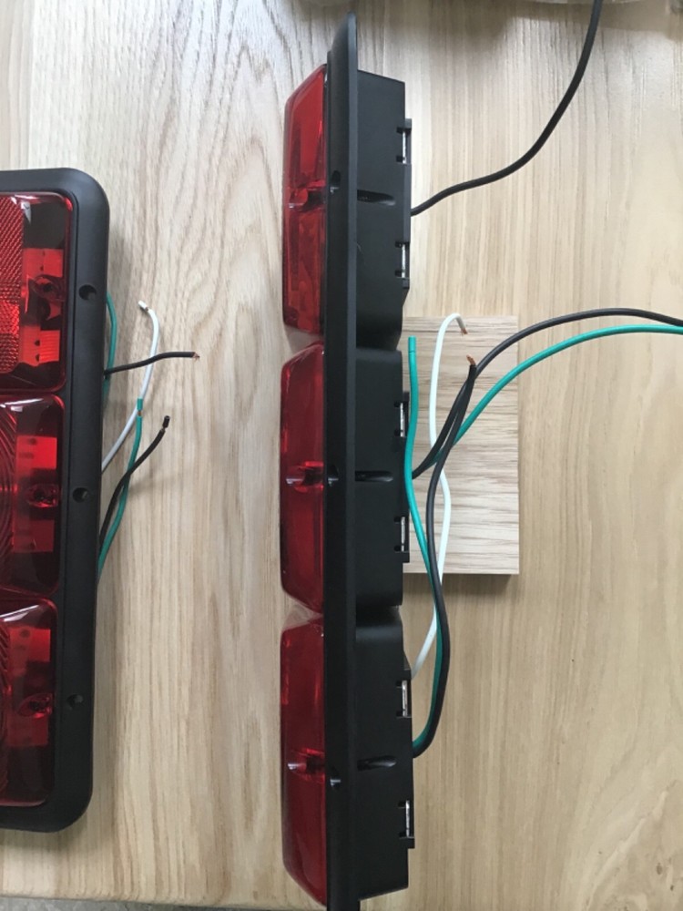 Bargman OEM 30-84-009 Recessed Triple Trailer Light FAST FREE PRIORITY SHIP