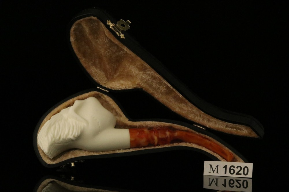 Skull with Beard Block Meerschaum Pipe with fitted case M1620