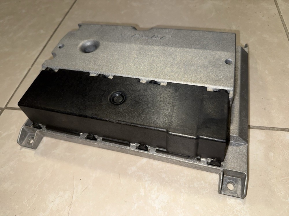 2009-2015 G37 Coupe Amplifier Convertible Bose