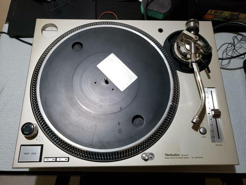 Technics SL-1200MK3D Silver Direct Drive DJ Turntable USED