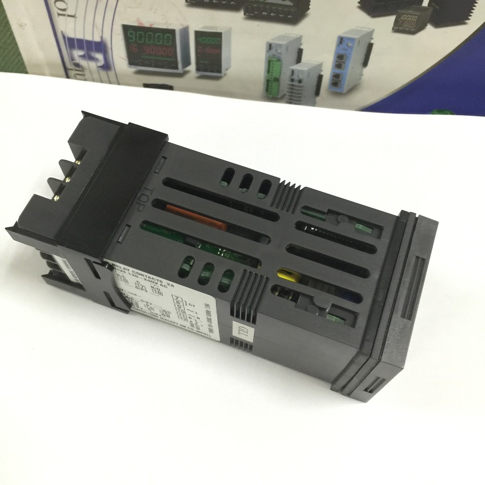 P6100-2110002 Thermostat