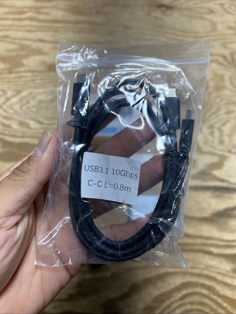 10Gbps USB C Switch 2 Laptops 2 in 4 Out USB 3.2 Switcher 2 Computers Share K...