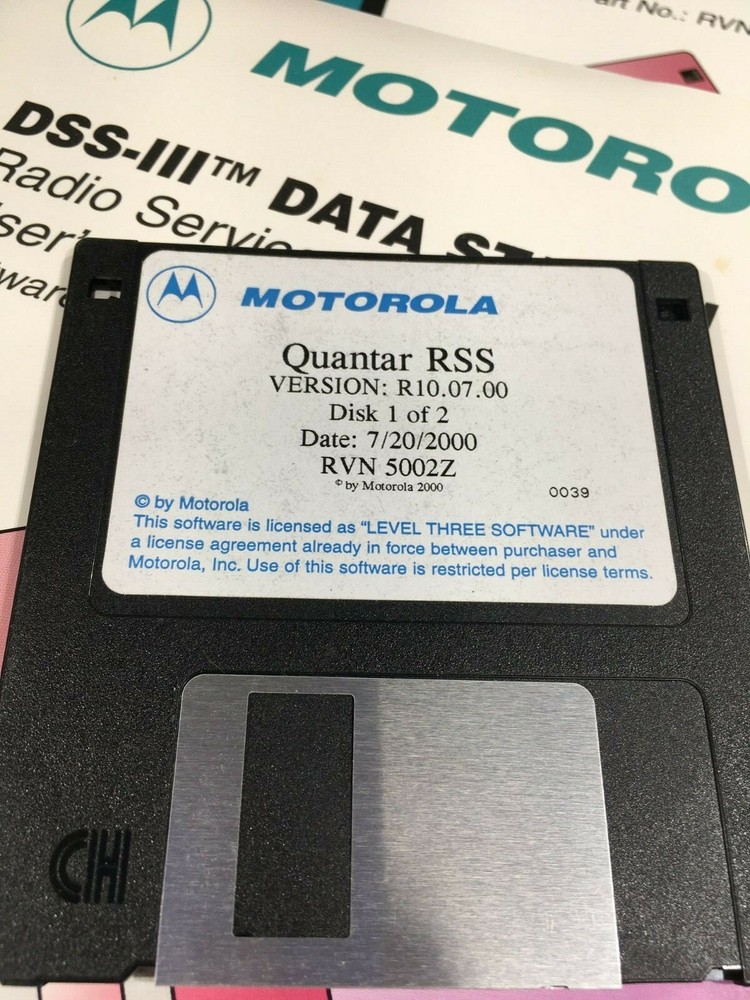 MOTOROLA RADIO SERVICE SOFTWARE QUANTAR QUANTRO DATA BASE STATION DSS-III MANUAL