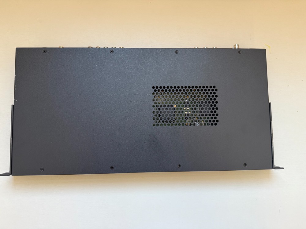 Extron IN1508 Video Scaling Presentation Switcher Media Switch Rack Mount TESTED