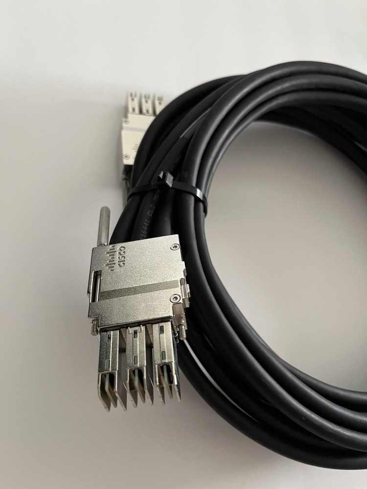 Cisco STACK-T1-3M V01 Stack Wise Stacking Cable 800-40405-01 UNTESTED