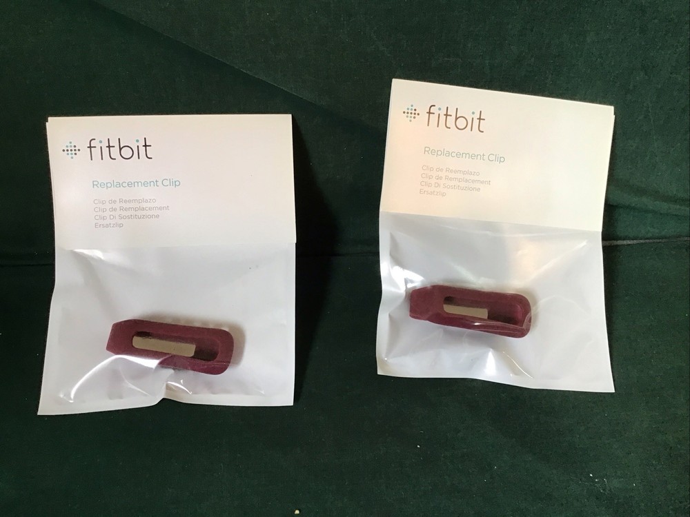 2  Fitbit  Replacement Clips