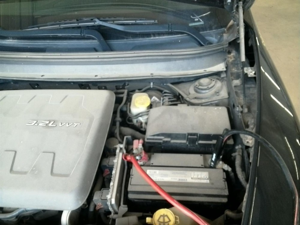 CHEROKEE 2014 Keys/Latches/Locks 104827371