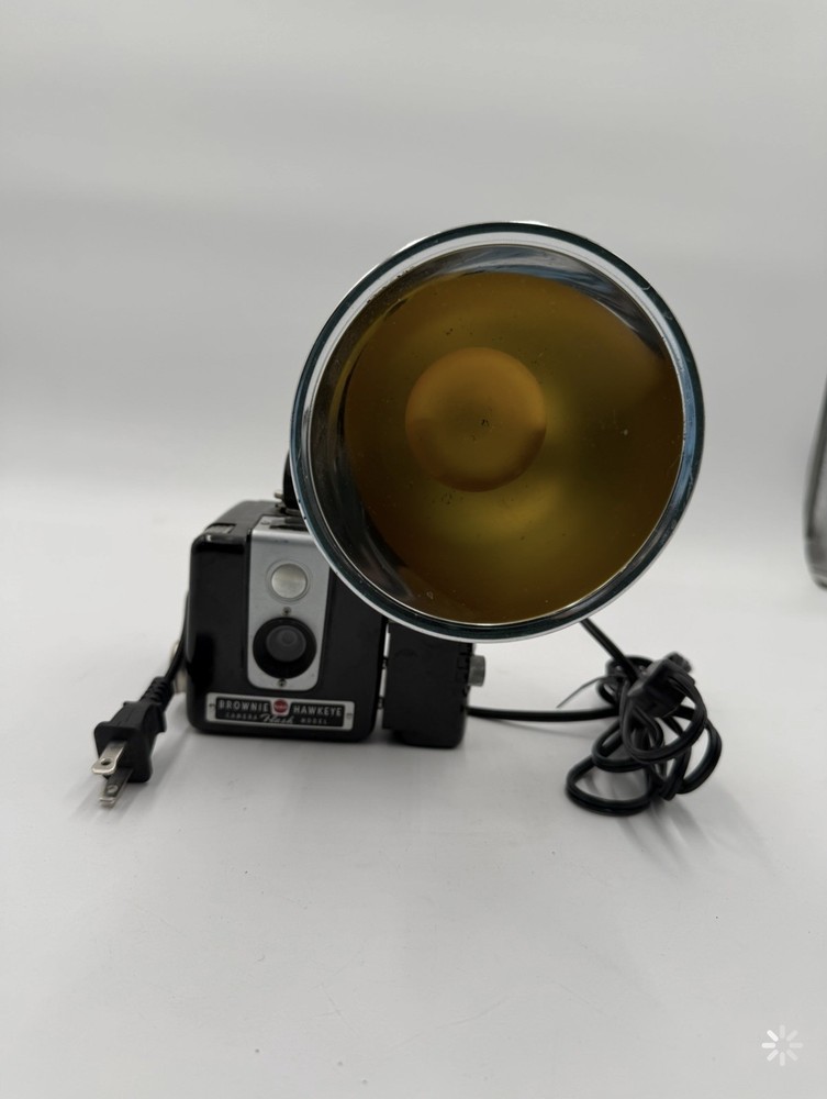 Vintage Kodak Brownie Hawkeye Camera Flash Model w/Flash Attachment
