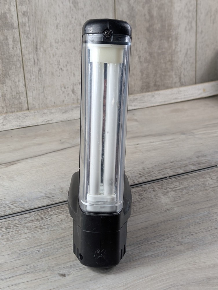 Craftsman C3 19.2v Volt Fluorescent Flashlight Worklight Tested NO BATTERY