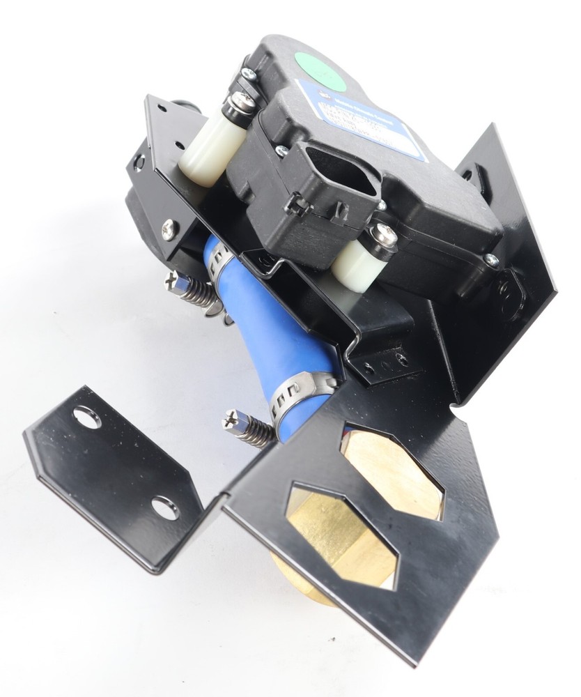 New 26-1393 MCC Mobile Climate Control Valve Assembly