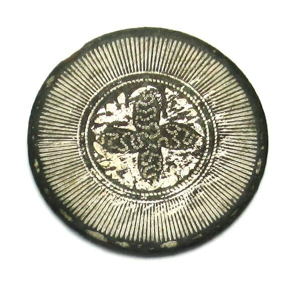 Pre-Civil War Button 23mm with Cross in Starburst Pattern