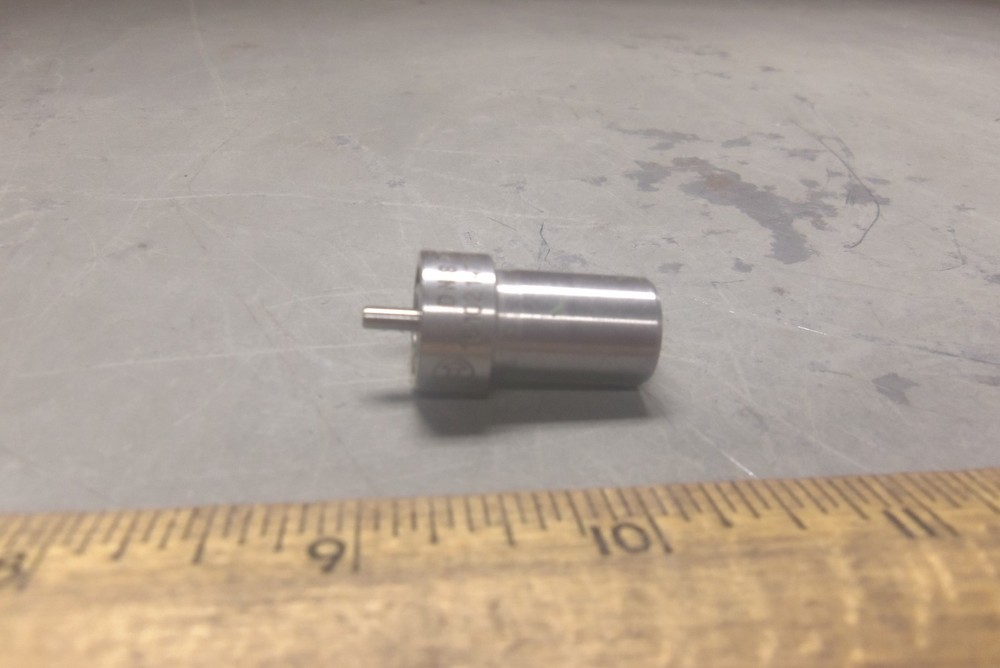 Fairbanks Morse Engine - Fuel Injector Nozzle Tip - P/N: 16 102 147 (NOS)