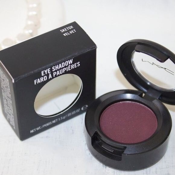 MAC SKETCH eye shadow NIB Velvet