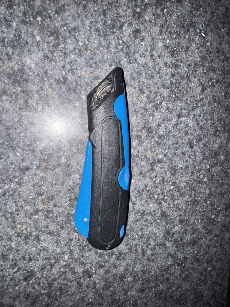 Blue Black Folding Box Cutter Utility Knife
