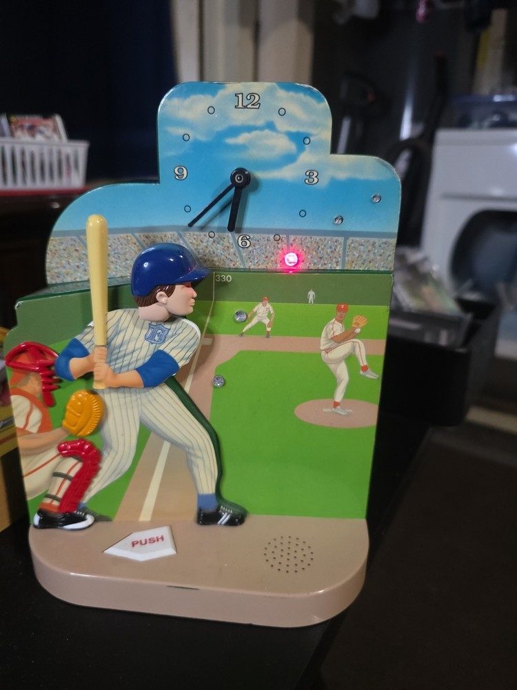 The Original Baseball Clock By Fun- Damental 1999