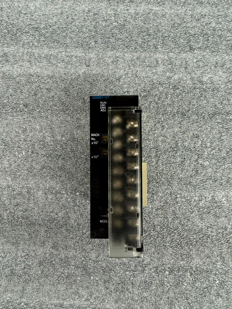 OMRON A/D UNIT CJ1W-AD081-V1