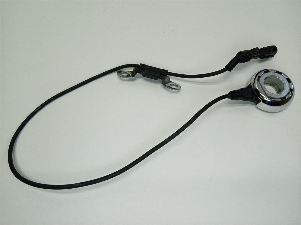 Harley-Davidson 2012 Electra Glide CVO Front ABS Sensor 40614-08