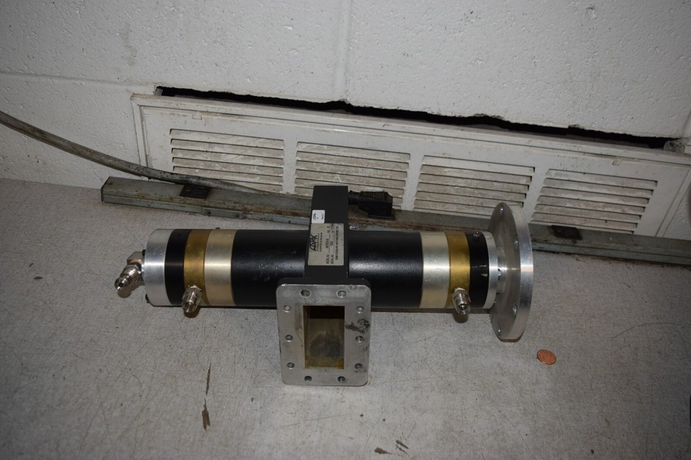 Applied Science and Technology ASTEX AX7610-S Plasma Source