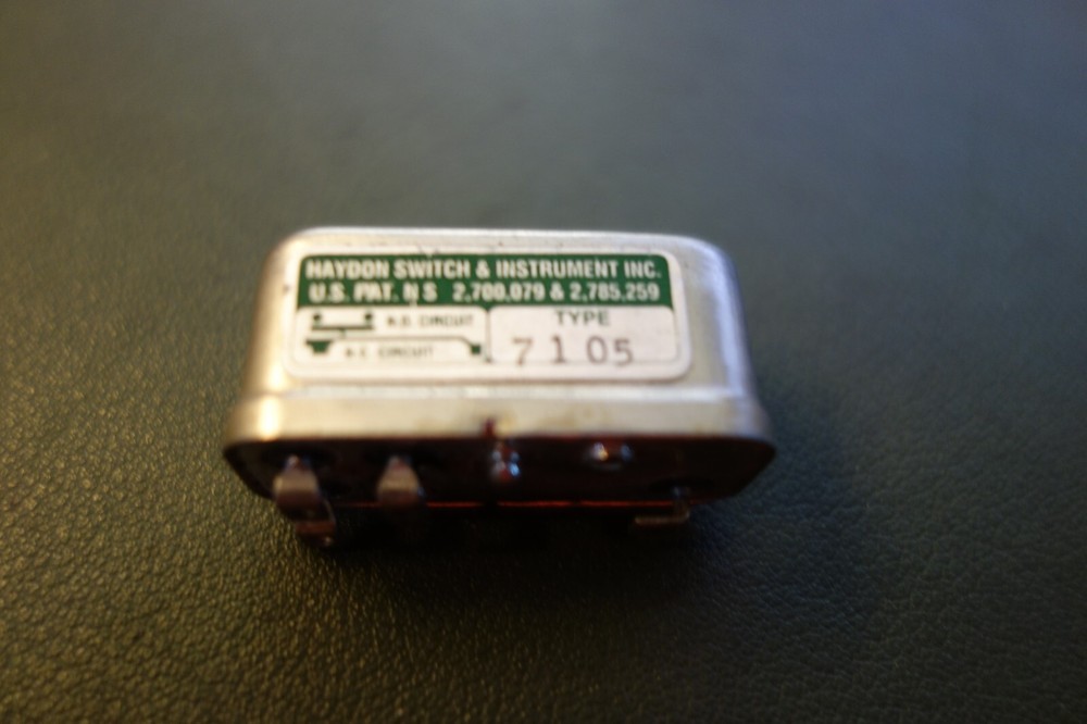 Haydon 7105 Hermetically Sealed Mil Spec Micro Switch NOS