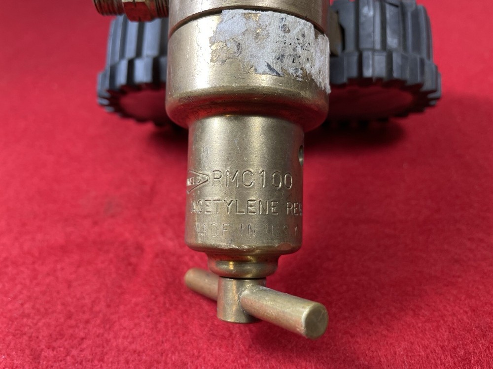Uniweld Oxygen And Acetylene Regulators, Gas RMC100, Oxygen RO100