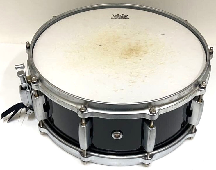 Pearl Masters Studio Birch Shell Snare Drum Black 13"x6"