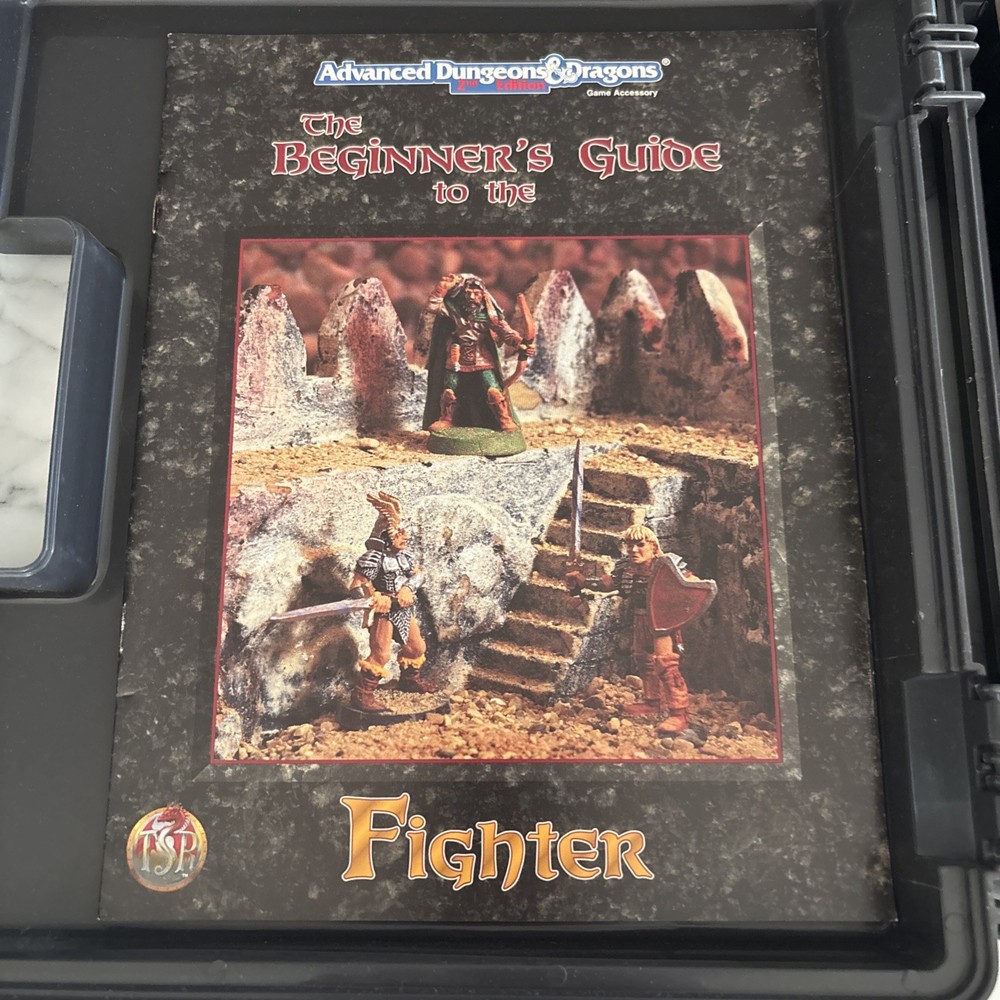 Durgeons & Dragons Beginners Guide 2nd Edition, Fighter Guide, Grid, Score Sheet