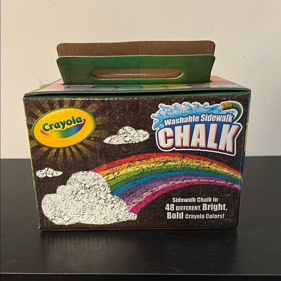 CRAYOLA WASHABLE SIDEWALK CHALK -48 ASSORTED COLORS NEW