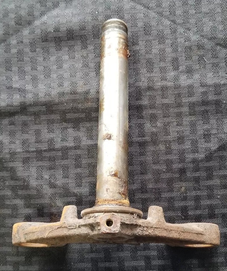 1972 Yamaha JT2 Triple Tree Lower ♻️